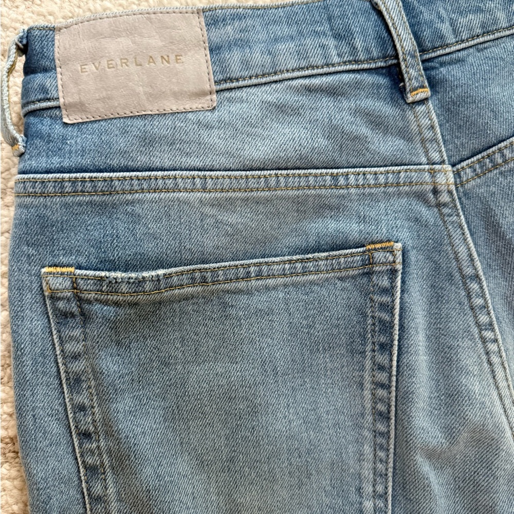 Everlane High Rise 27 Short - Picture 2 of 4